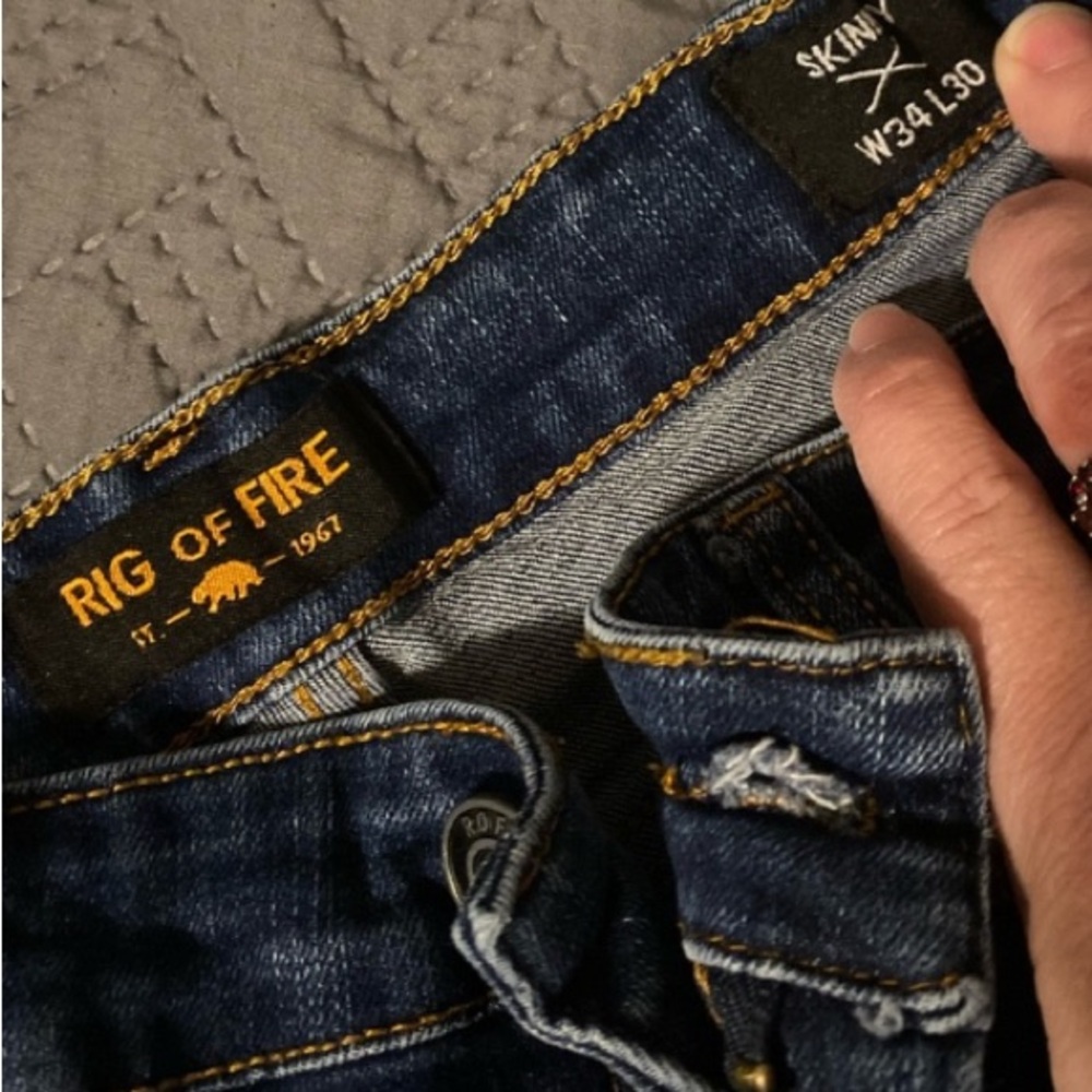 Ring of Fire Men's Distressed Denim Jeans - Picture 3 of 5